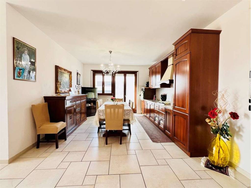 Appartamento a Nogarole rocca - Foto 5