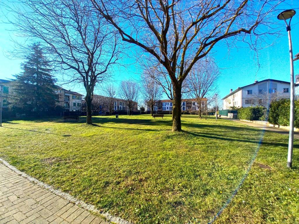 Appartamento a Treviglio in Via Guardazocca - Foto 3