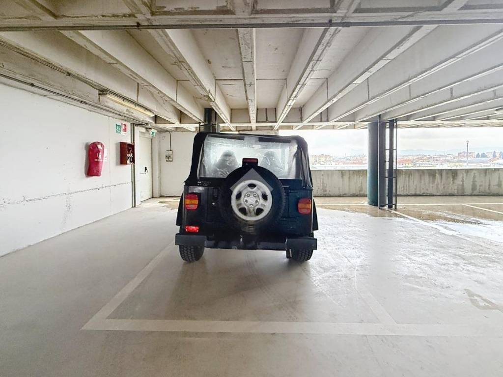 Box / garage a Livorno in Via delle Cateratte, 84 - Foto 5