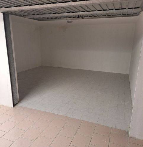 Box / garage a Martinsicuro in Via Verona - Foto 2