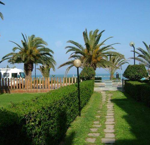 Appartamento a Martinsicuro in Lungomare Italia 14 - Foto 2