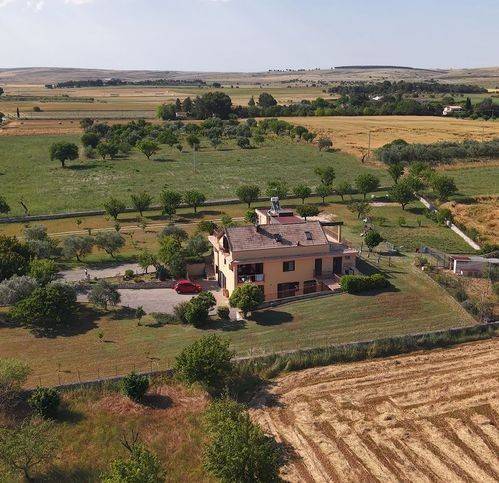 Villa a Altamura in Via Parisi - Foto 2