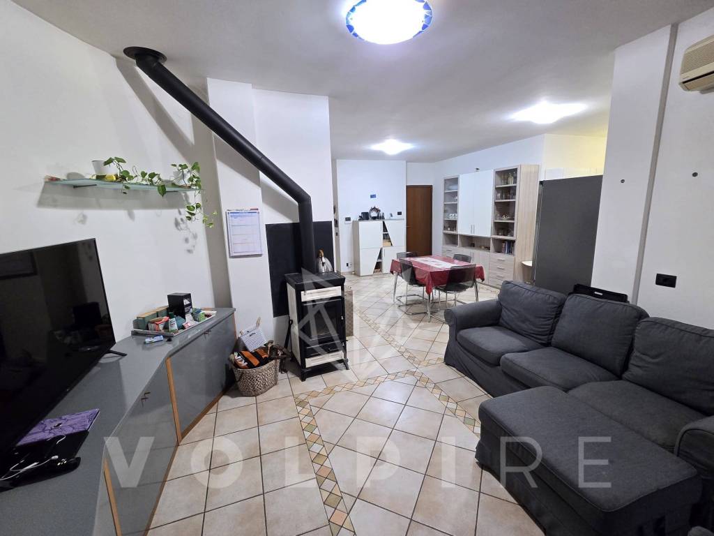 Appartamento a Cannara in VIA 24 MAGGIO - Foto 2