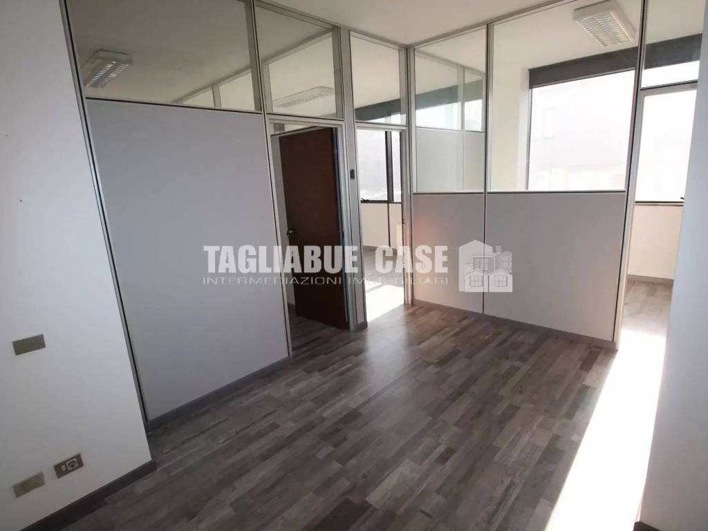 Immobile a Bresso in Via Vittorio Veneto, 12 - Foto 2