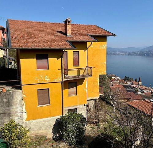 Villa a Oggebbio in Via Natale Polli 10 - Foto 2