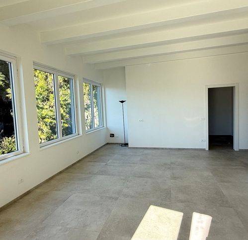 Appartamento a Cannero riviera in Strada Statale 34 Del Lago Maggiore 25 - Foto 5