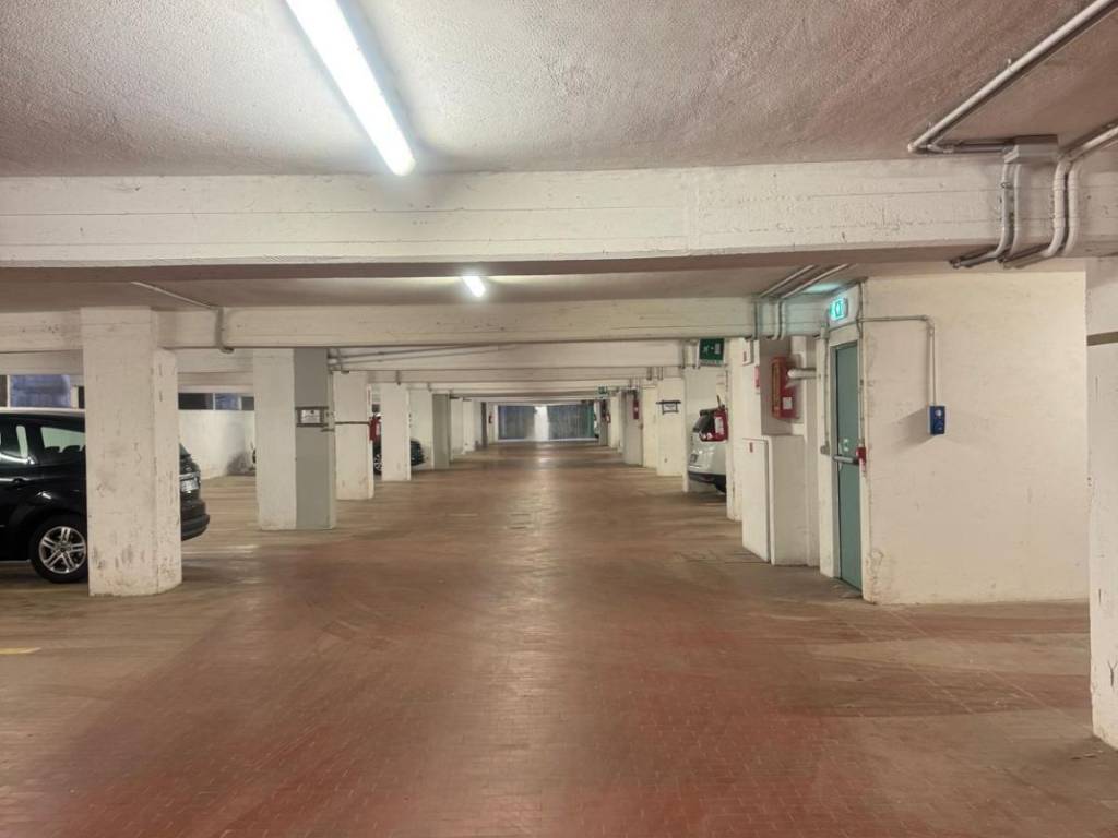 Box / garage a Bologna in Viale Antonio Silvani , 6 - Foto 4