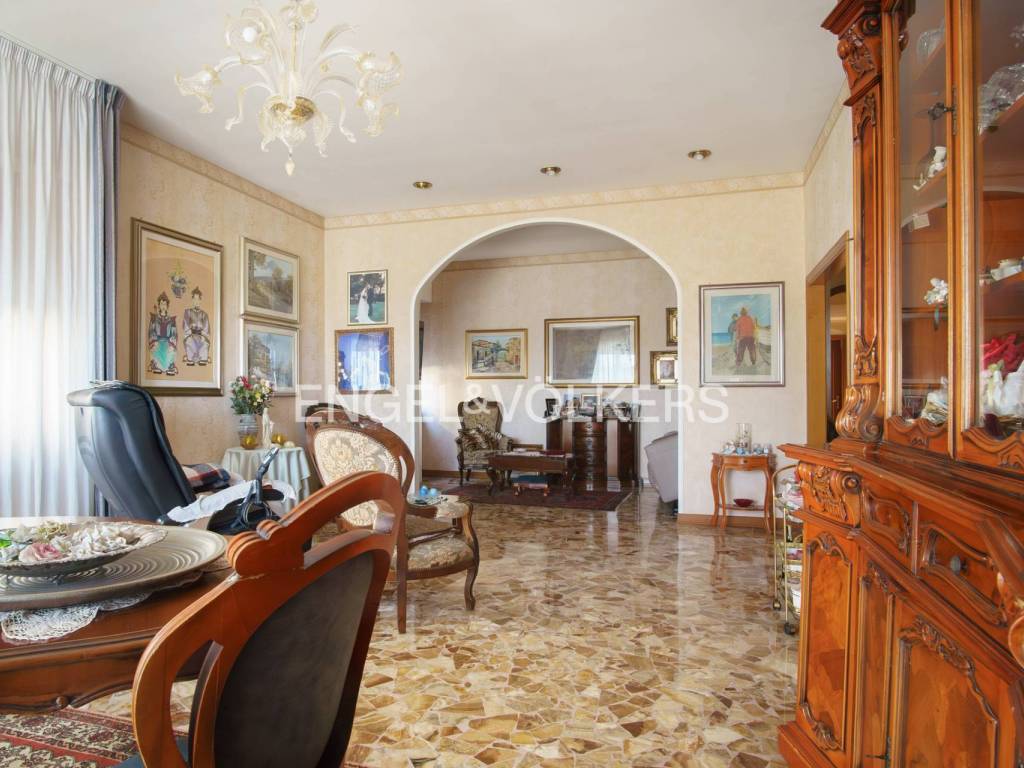 Palazzo / stabile a Pescara in Via Crisologo, 44 - Foto 4