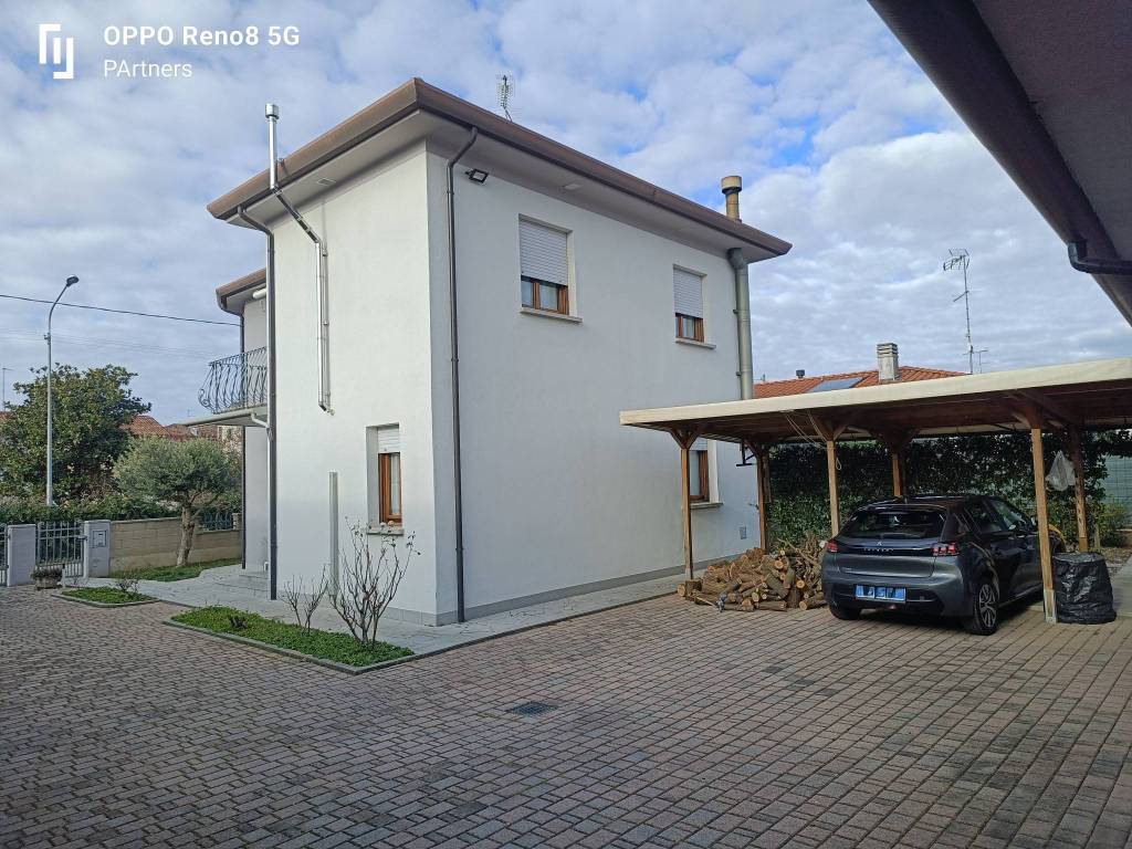 Villa a Manzano in Via di Mezzo, 13 - Foto 3