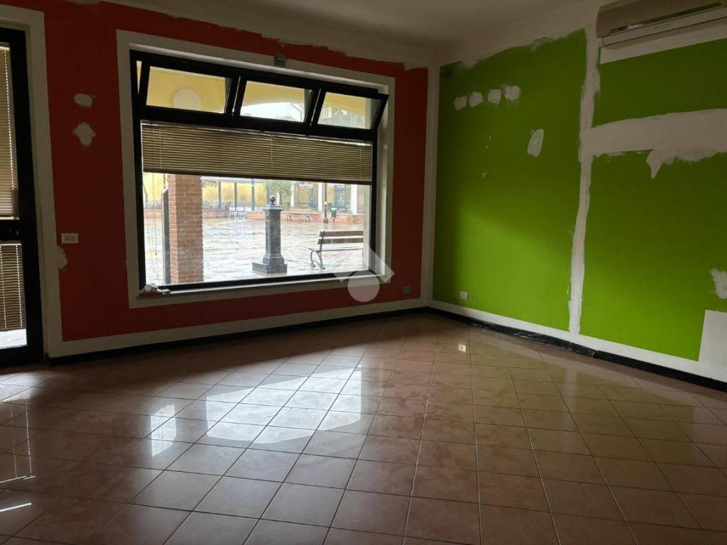 Appartamento a Corteolona e genzone in Piazza verdi - Foto 2