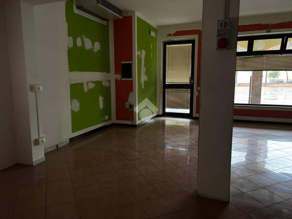 Appartamento a Corteolona e genzone in Piazza verdi - Foto 5