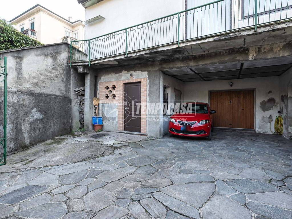 Appartamento a Inverigo in Via Ronchetto 1 - Foto 2