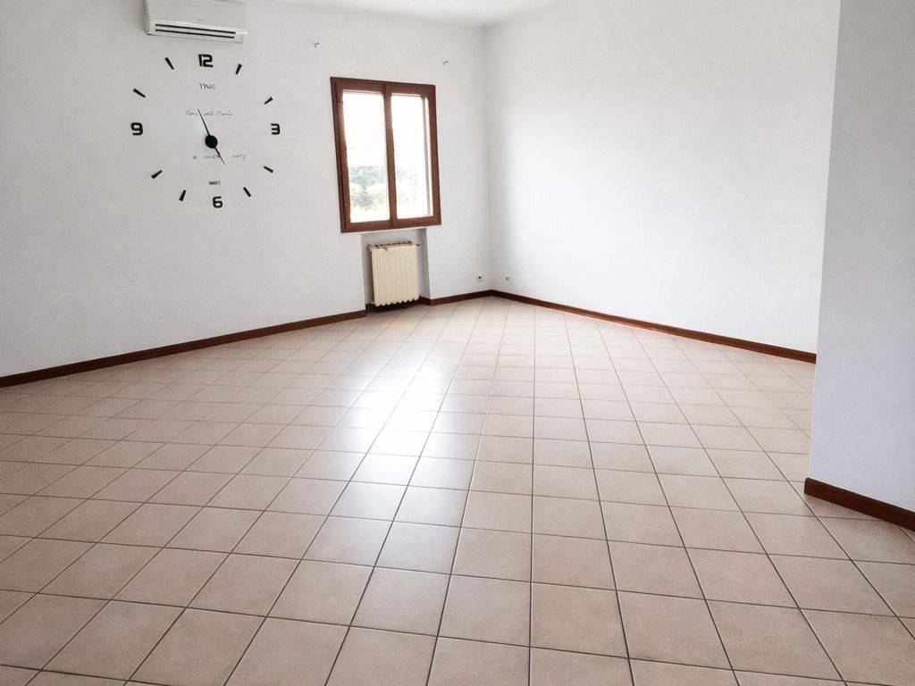 Villa a Bagnolo san vito in Via Campione, 20 - Foto 2