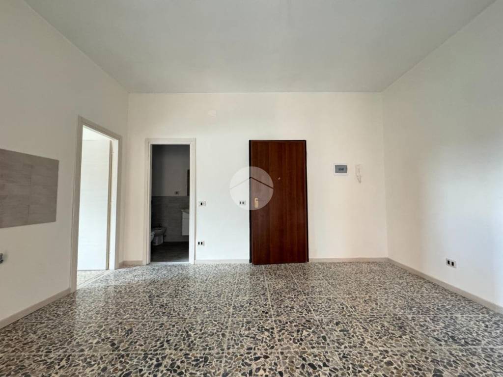 Appartamento a Monterotondo in Via Due Giugno - Foto 2