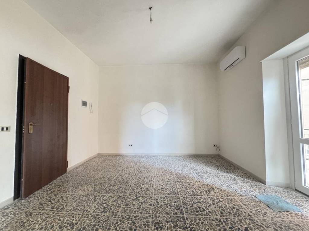 Appartamento a Monterotondo in Via Due Giugno - Foto 3