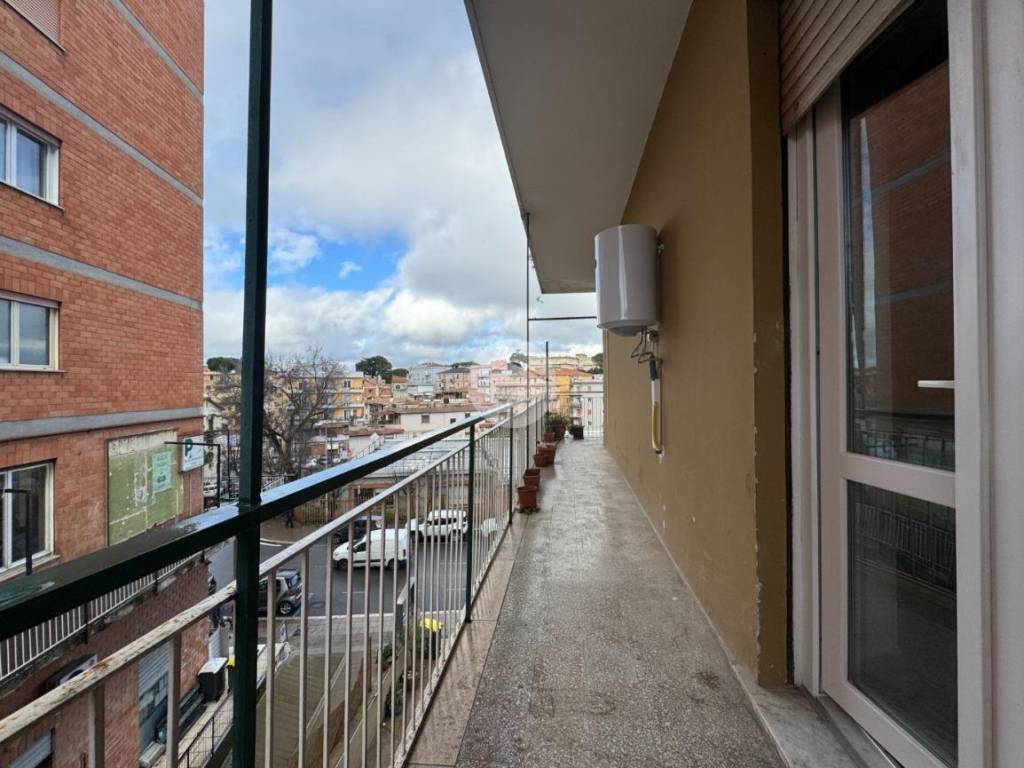 Appartamento a Monterotondo in Via Due Giugno - Foto 5