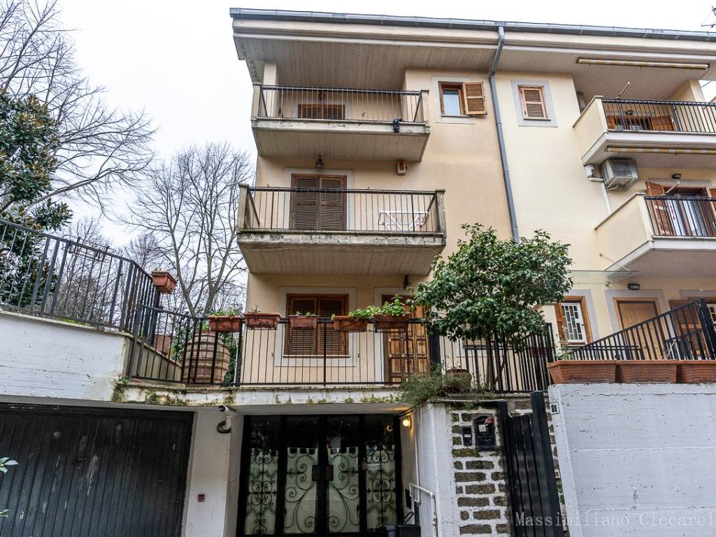 Villetta a schiera a Albano laziale in Via Riccardo Lombardi - Foto 2
