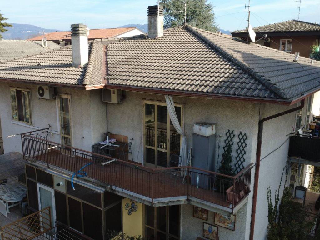 Villa a Verona in Via Alberto Masprone, 3 - Foto 3