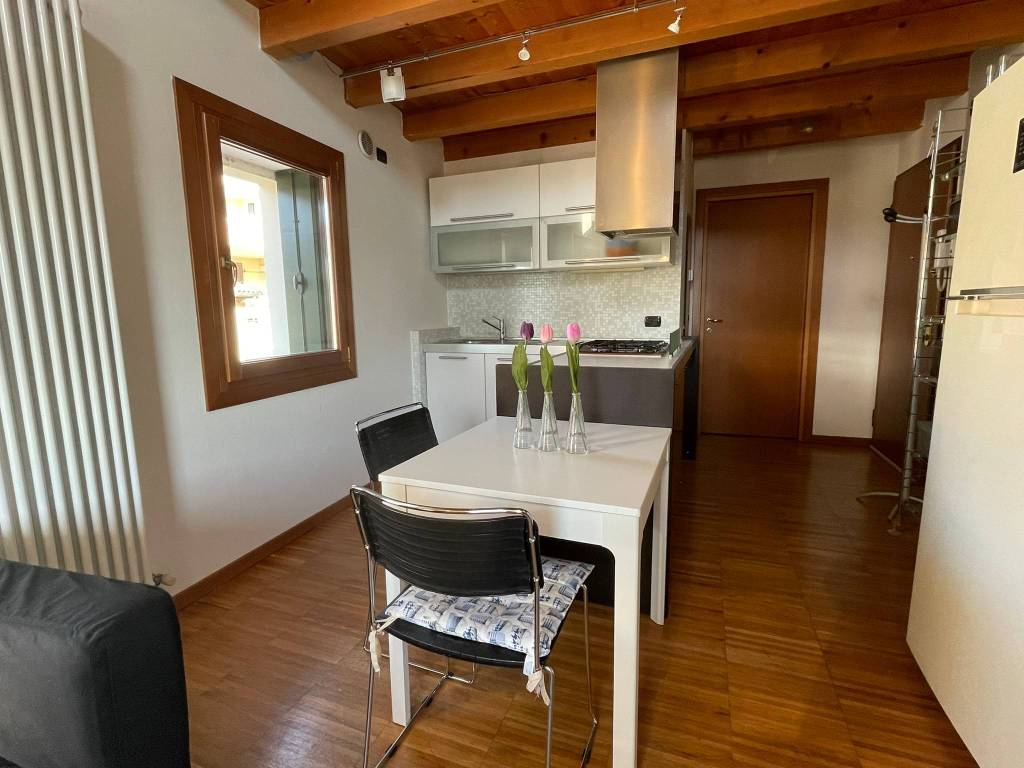 Appartamento a Schio in Via Falgare, 21 - Foto 4