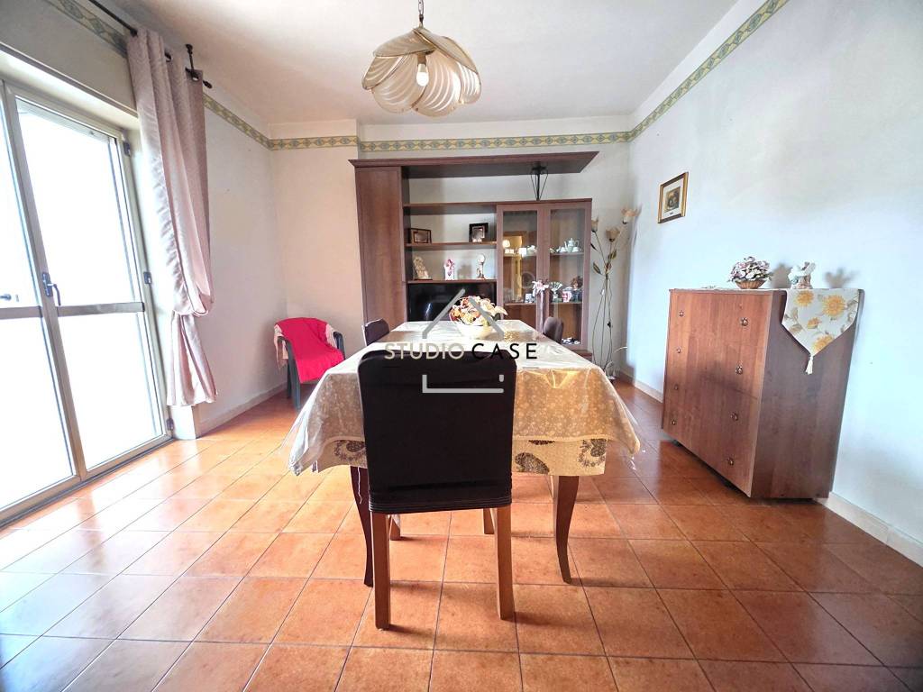 Appartamento a Quarto in Via Dante Alighieri, 2 - Foto 2