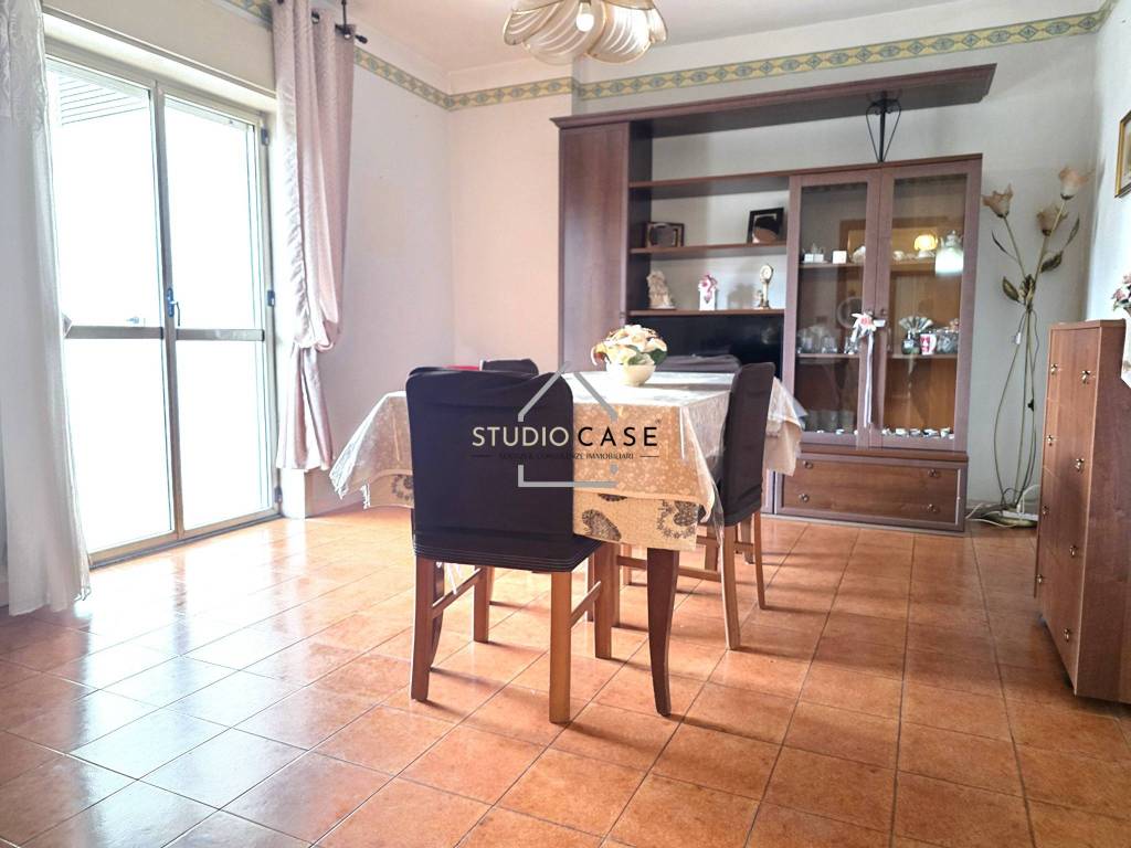 Appartamento a Quarto in Via Dante Alighieri, 2 - Foto 3
