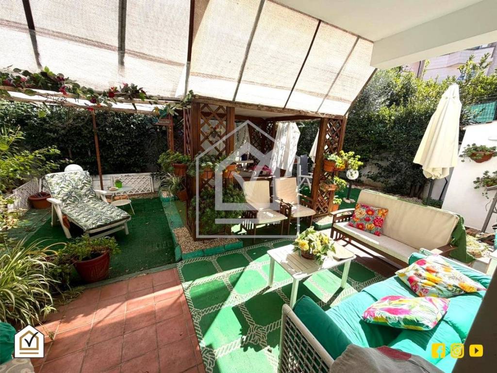 Villa a Turi in Via Federico II - Foto 4