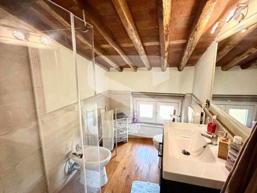 Casa indipendente a Lucca in Strada Provinciale di Sant'Alessio, 1344 - Foto 4