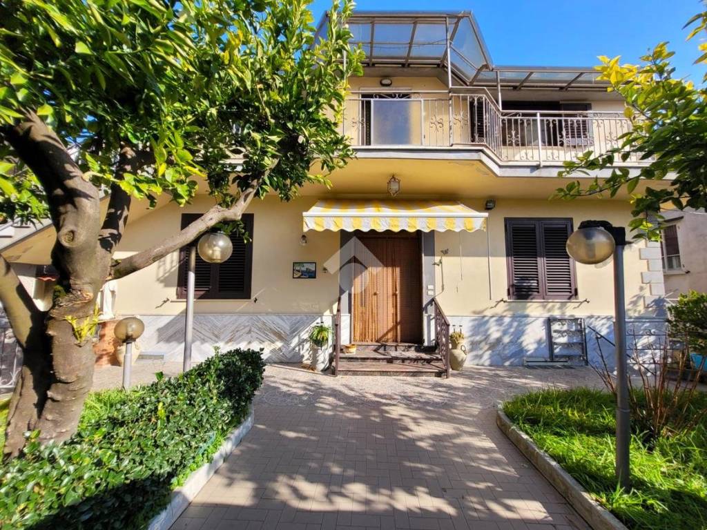 Villa a Airola in Via Monteoliveto - Foto 2