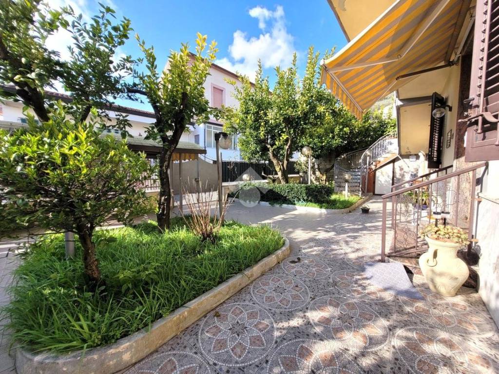 Villa a Airola in Via Monteoliveto - Foto 4