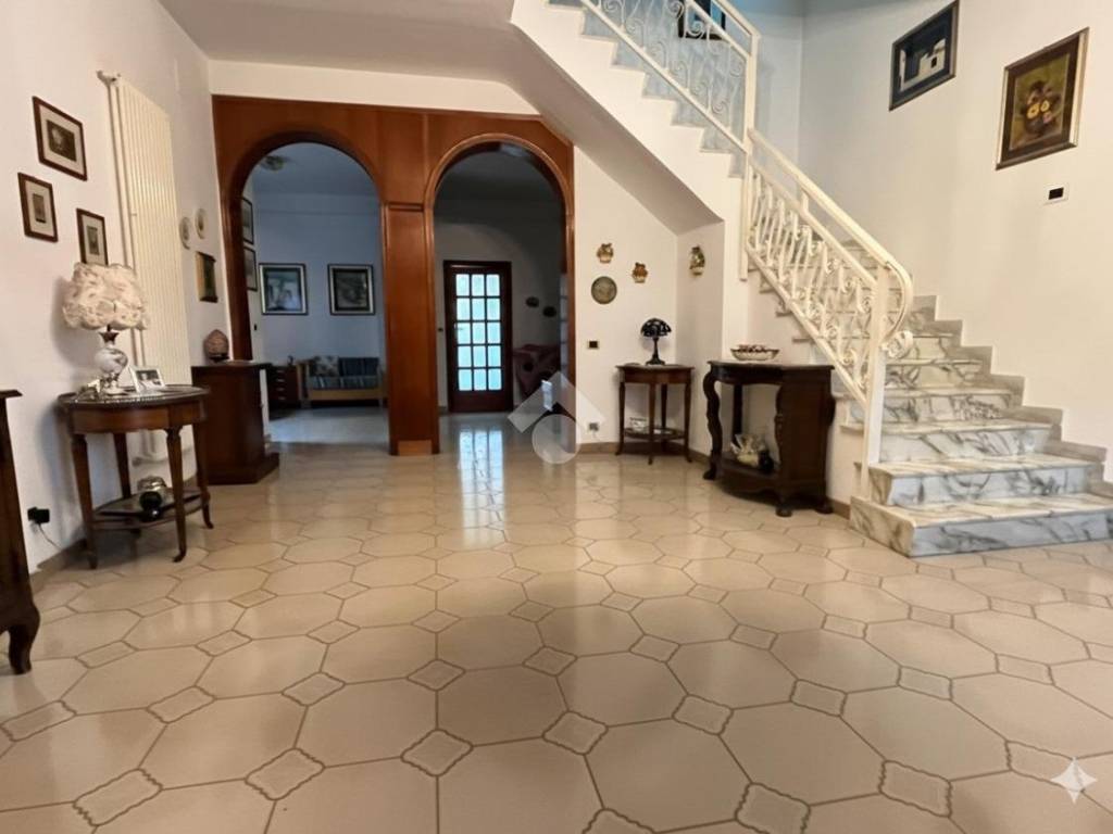 Villa a Bari in Via Scizze - Foto 3