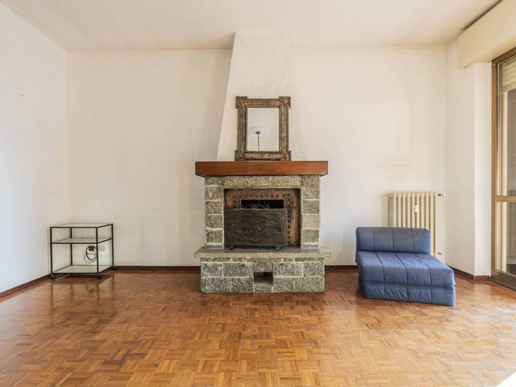 Appartamento a Saronno in Via Valletta - Foto 4