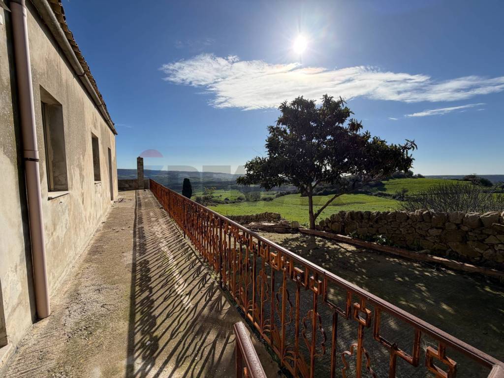Rustico / casale a Ragusa in c.da san Giacomo - Foto 4