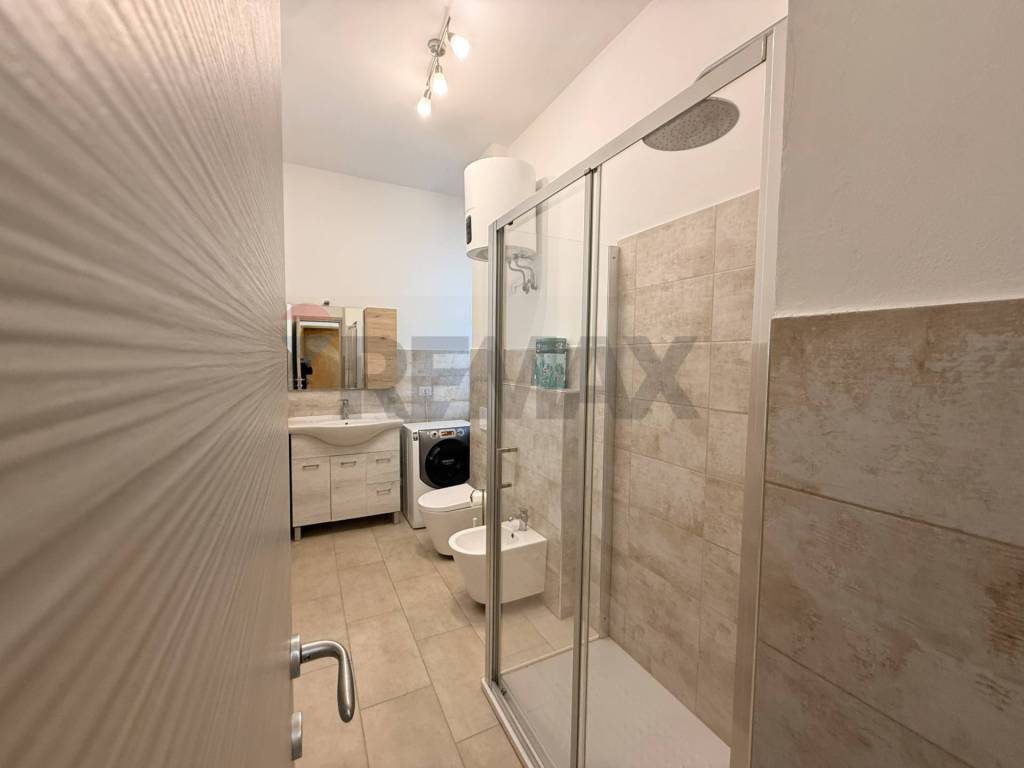 Appartamento a Gallarate in viale milano, 2 - Foto 3
