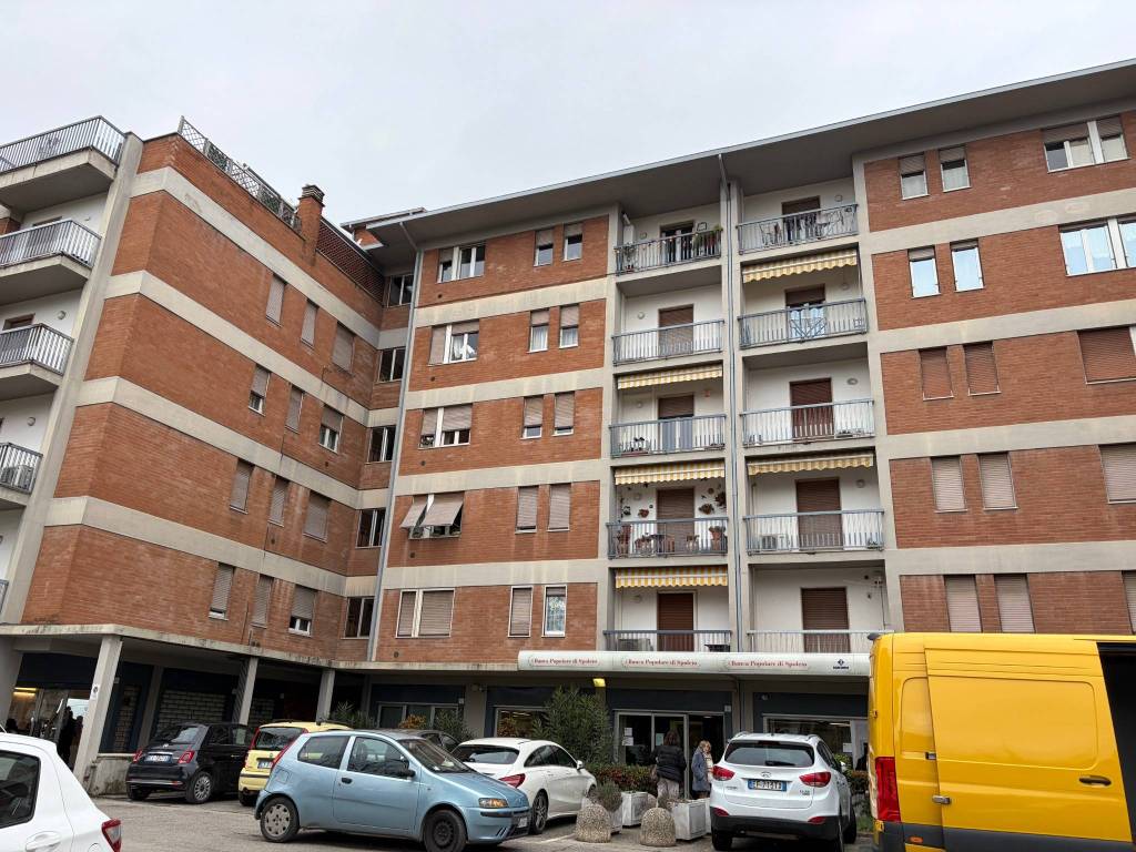Appartamento a Perugia in Via dei Tagliapietra - Foto 5