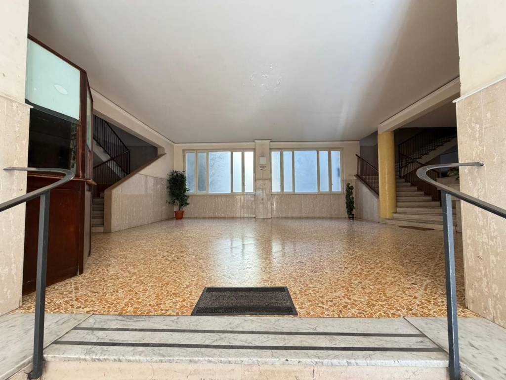 Appartamento a Portici in Via San Cristoforo, 11 - Foto 3