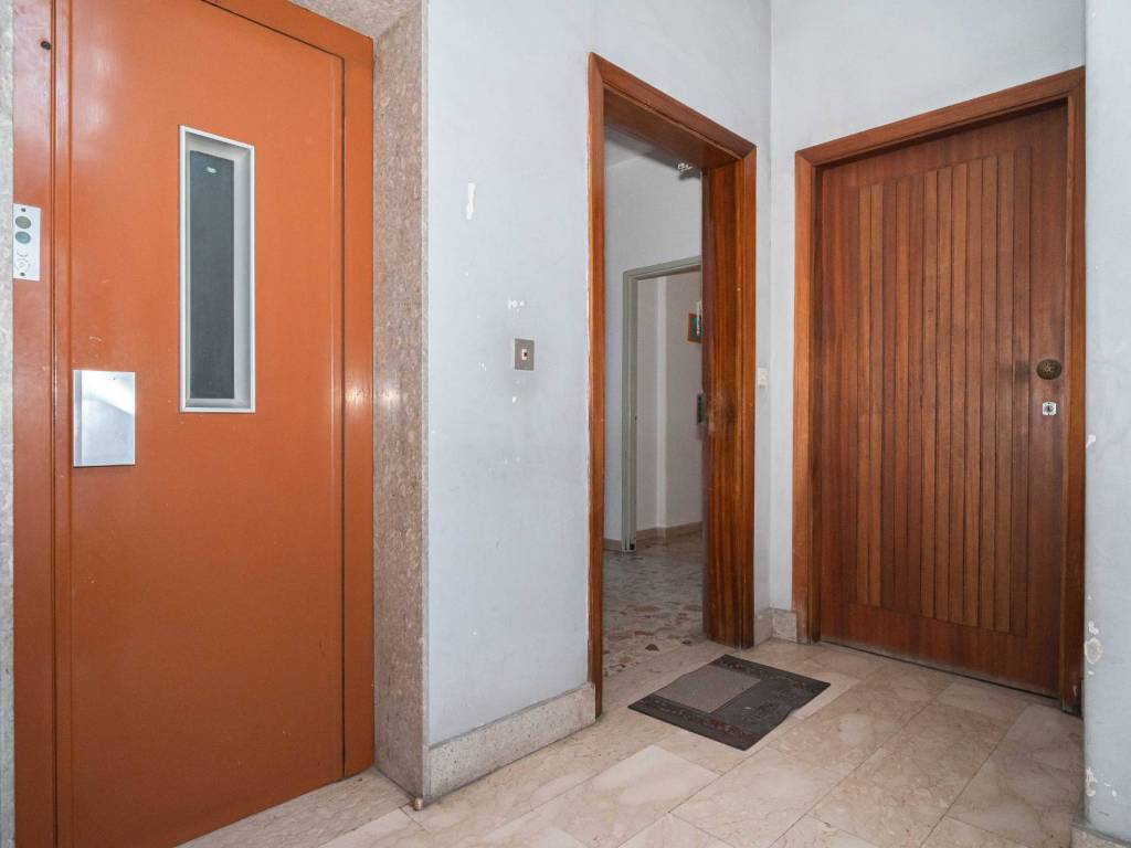 Appartamento a Giarre in Corso Lombardia, 5 - Foto 2