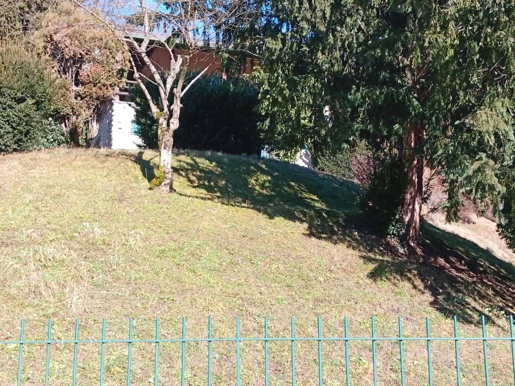 Villa a Brinzio in Via Giovanni Vanini, 2 - Foto 2
