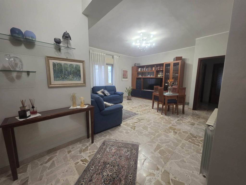 Appartamento a Catania in Via Giovanna Condorelli - Foto 2