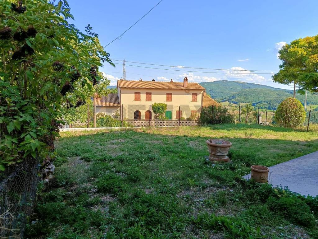 Casa indipendente a Foligno in Località Forcatura - Foto 3