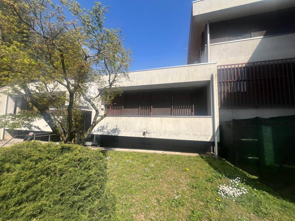 Appartamento a Castronno in Via Roma, 51 - Foto 3