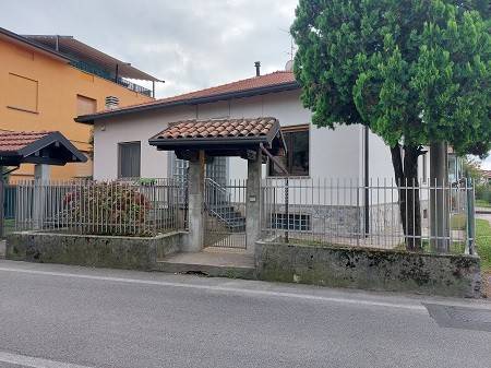 Villa a Robbiate in Via Indipendenza, 63 - Foto 2