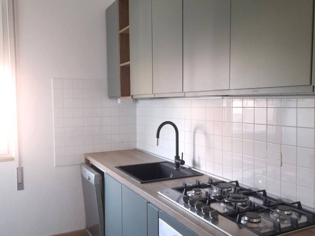 Appartamento a Vicenza in Via Ugo Foscolo - Foto 5