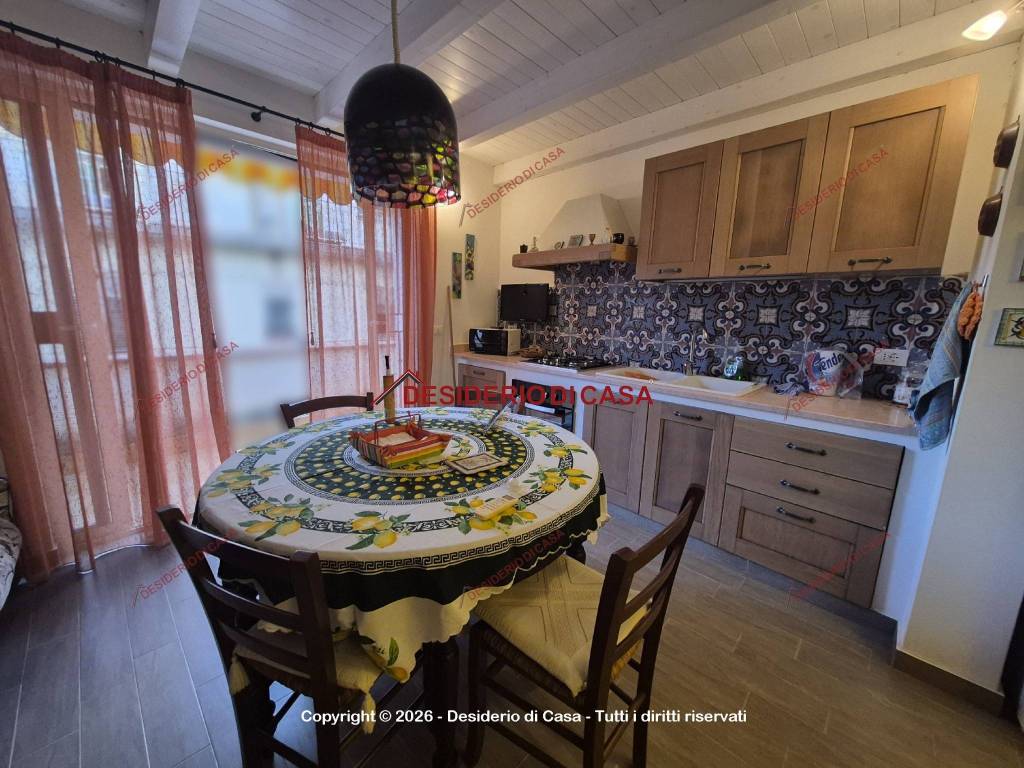 Casa indipendente a Cinisi in Via Giuseppe Orlando, 3 - Foto 2