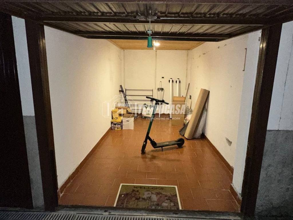 Box / garage a Gaggiano in Via C. Passaggio - Foto 2