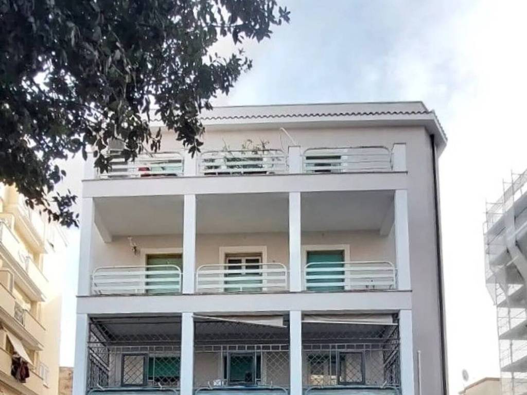 Appartamento a Nettuno in Via Cristoforo Colombo, 30 - Foto 2