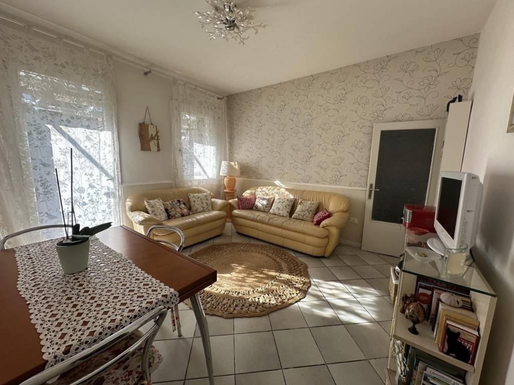 Villa a Mira in Via Piemonte, 35 - Foto 4