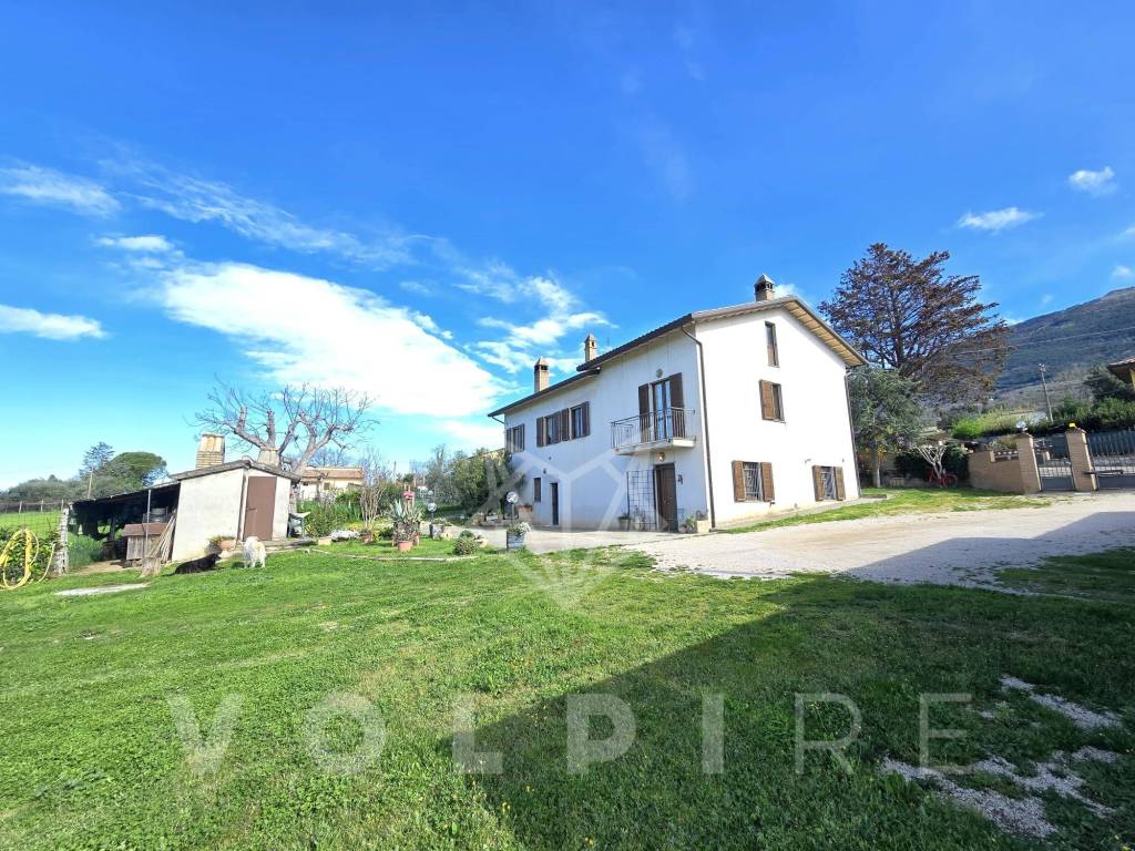 Villa a Assisi in Via del Vicinato - Foto 2