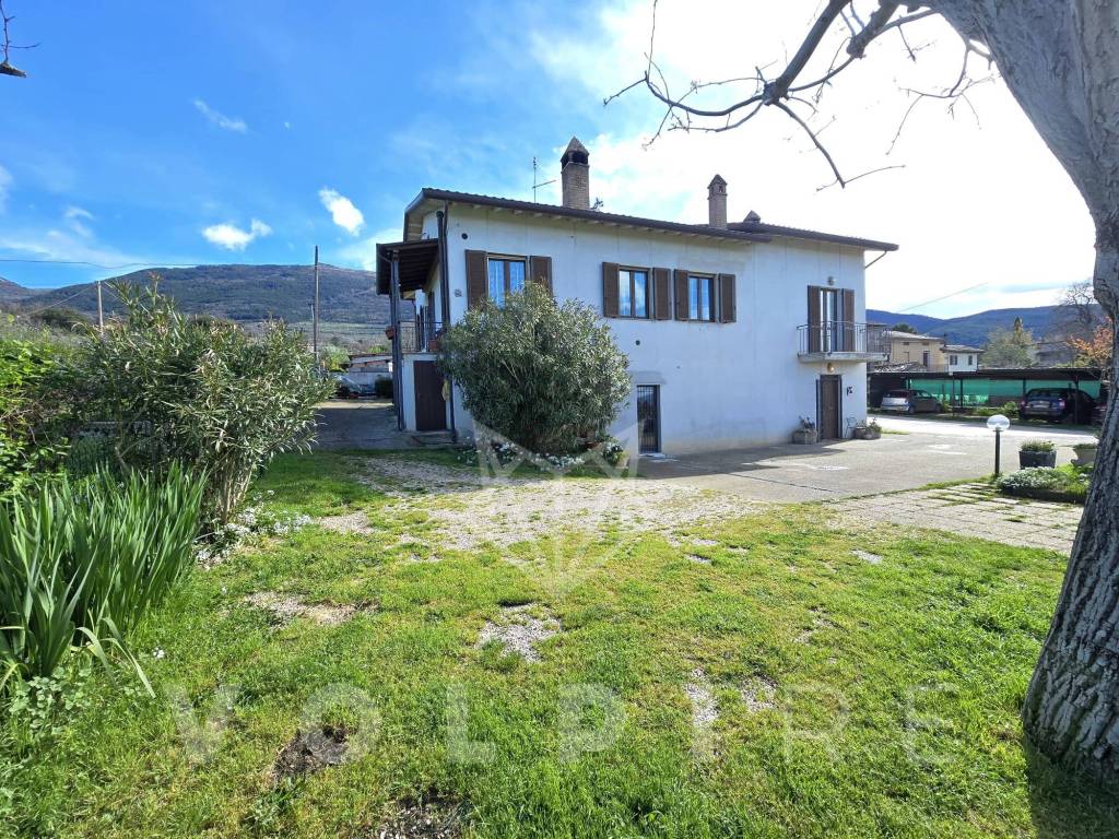 Villa a Assisi in Via del Vicinato - Foto 3