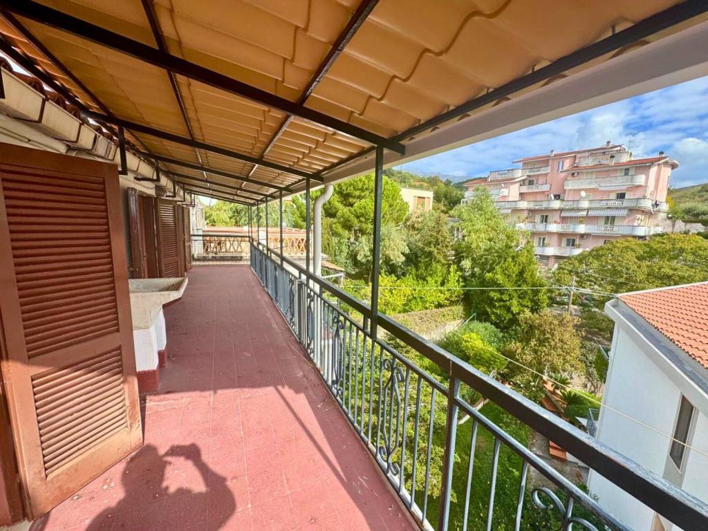 Appartamento a Scalea in Via Vittorio Emanuele III - Foto 4
