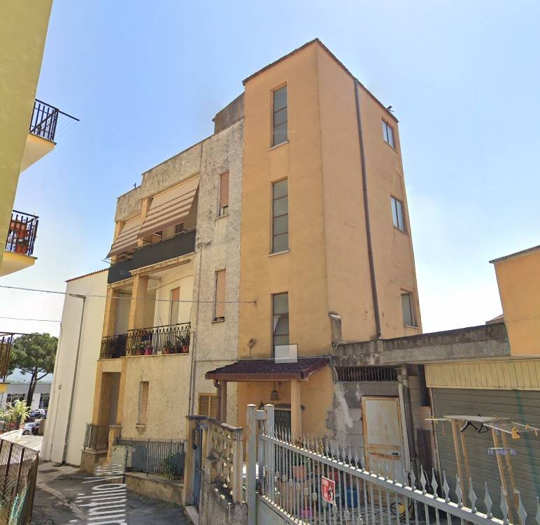 Appartamento a Guidonia montecelio in Via Quintilio Varo - Foto 3